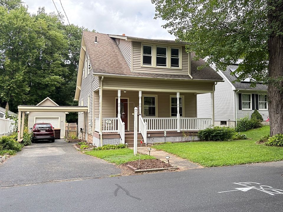 1st image of 88 Carr Ave
