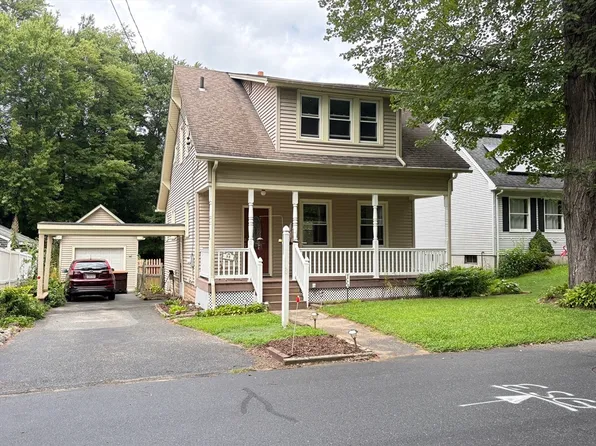 88 Carr Ave, Agawam, MA 01001