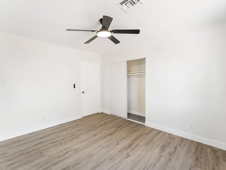 2108 Reynolds Ave — Photo 14