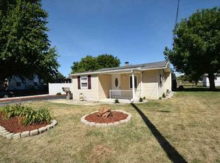 937 Mambrino Rd, Oregon, OH 43616