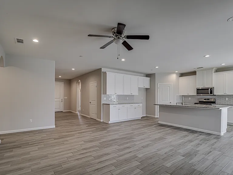 8400 Jean Anne St — Photo 11