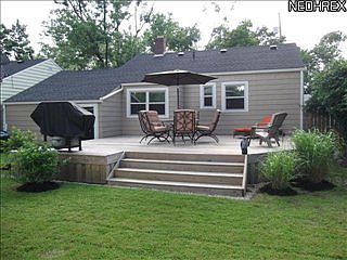 2nd image of 630 Oak St