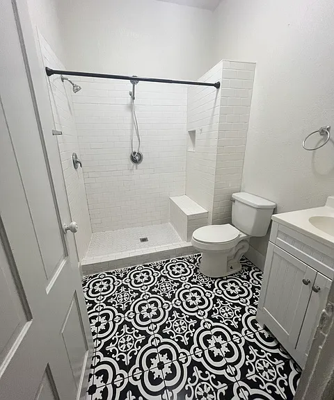 149 Weymouth St — Photo 3