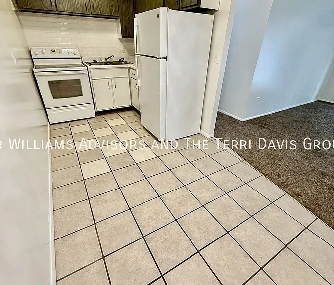 3527 Werk Rd #12 — Photo 4