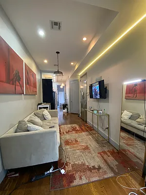 Rented by True Real Estate Group | media 6