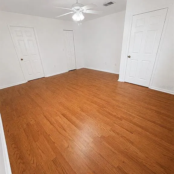 618 Meadow Park Dr — Photo 9