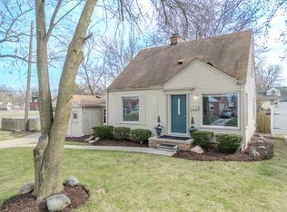 24029 Andover Dr, Dearborn Heights, MI 48125