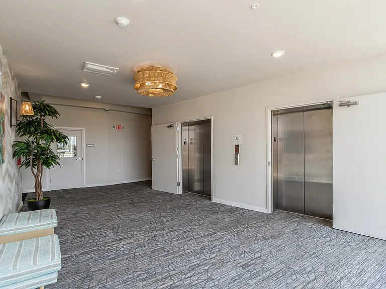 NewBo Lofts — Photo 13