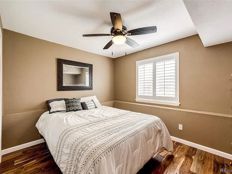 5011 S Espana Ct — Photo 10