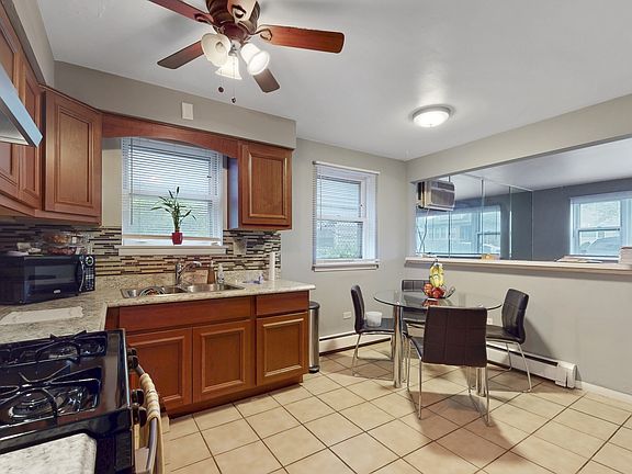 5th image of 2225 N 73rd Ave