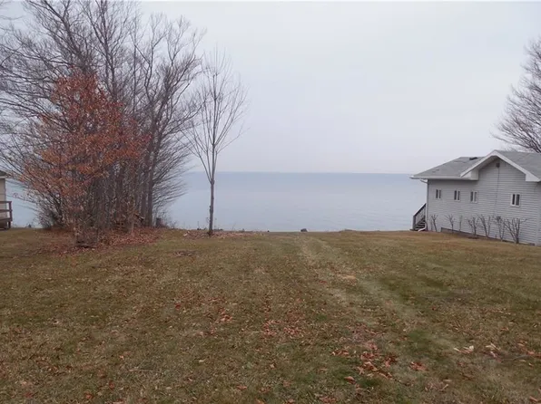 5685 Sodus Shrs, Sodus, NY 14551