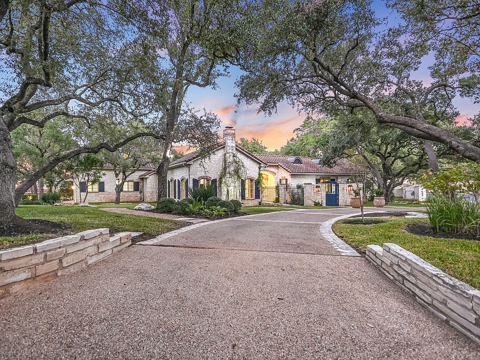 1st image of 3908 Island Knoll Dr