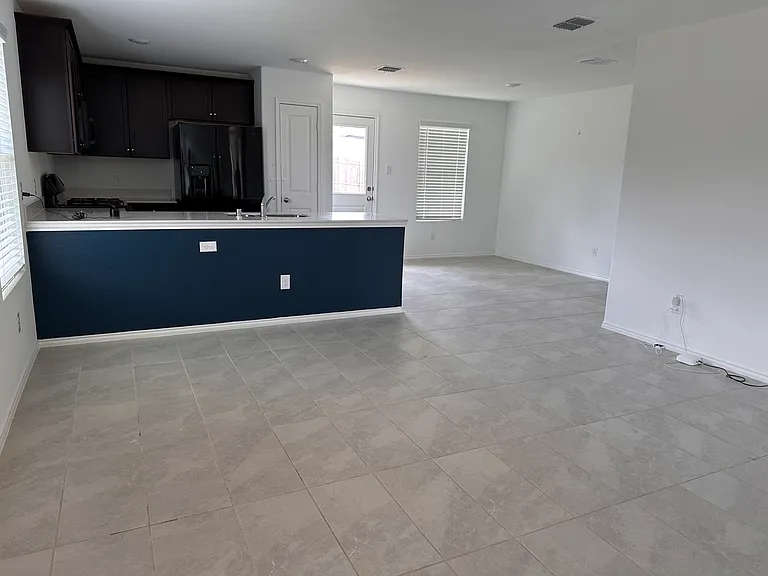 8408 Hollow Bend St — Photo 8