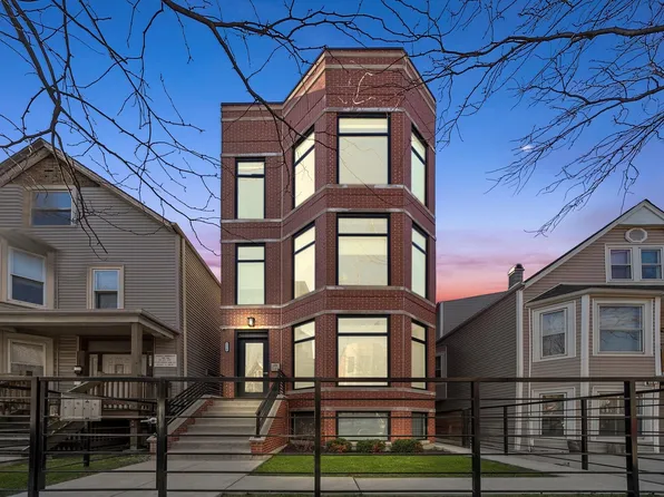 3124 N Central Park Ave #3, Chicago, IL 60618