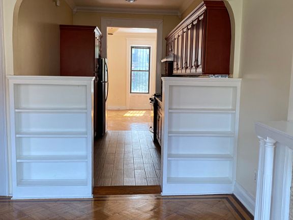 4th image of 386 Sterling Pl #3