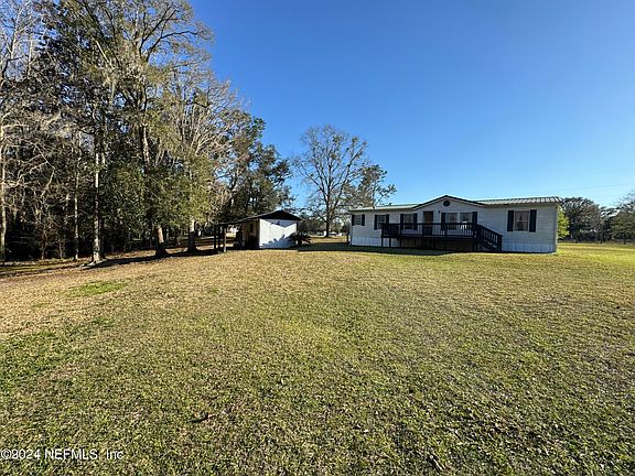 3rd image of 8696 SE 205TH Court