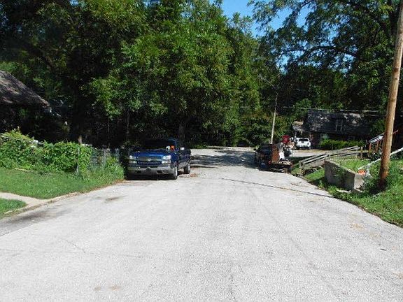 4th image of 3510 Wyandotte Ave