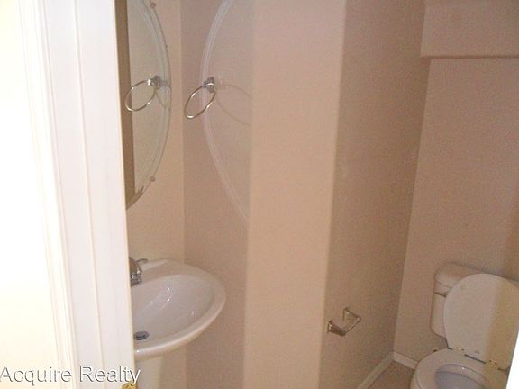 3rd image of 2506 S 90th Ln