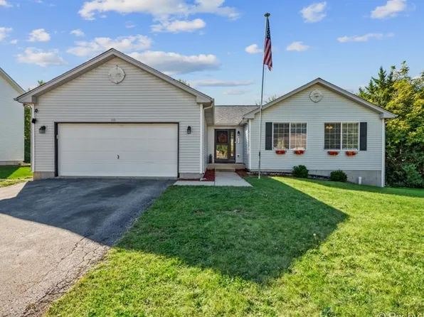 110 Shawnee Ln, Harvard, IL 60033