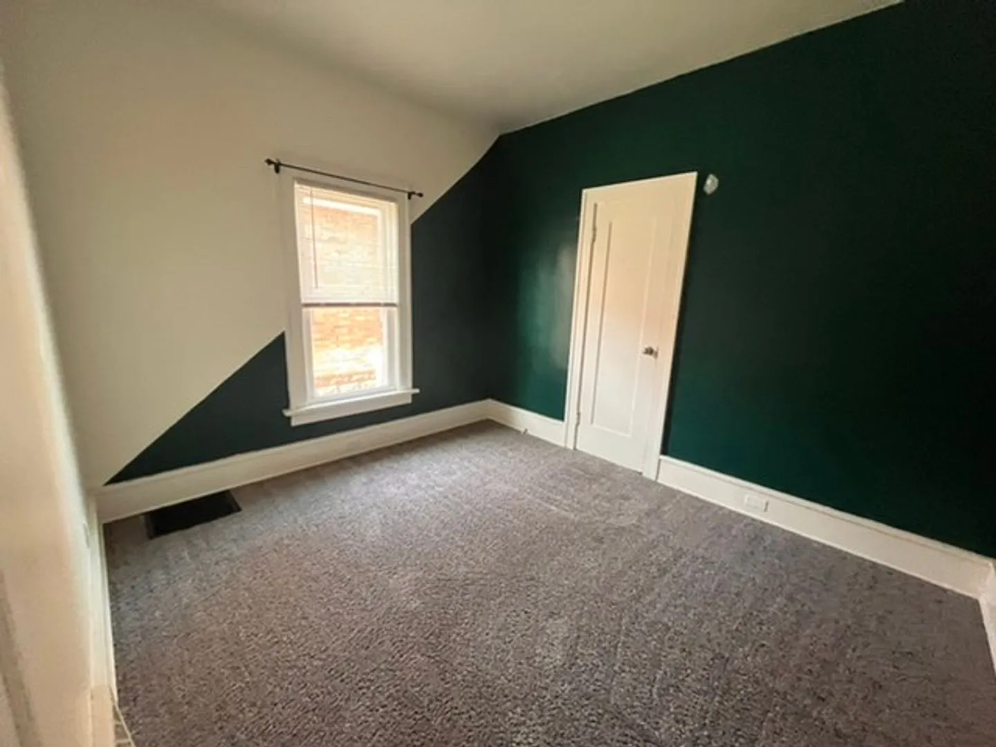 3 bed 1 bath Rock Island Home! — Photo 3