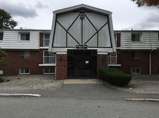 300 Smithfield Rd APT 3-10, North Providence, RI 02904