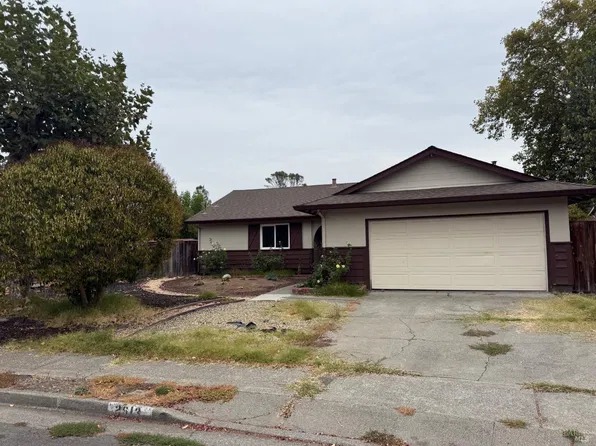 2613 Sage Street, Santa Rosa, CA 95405