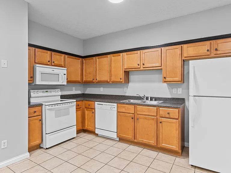 Pin Oak Villas Townhomes — Photo 37