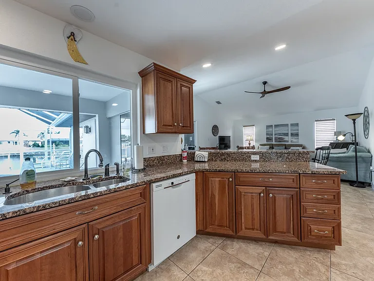 2572 Brazilia Ct — Photo 31