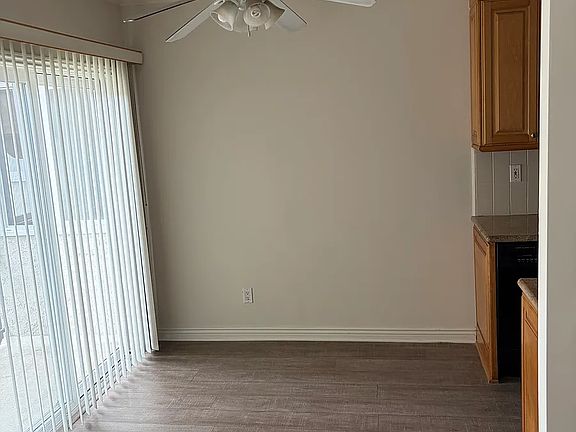 3rd image of 2636 28th St APT 8