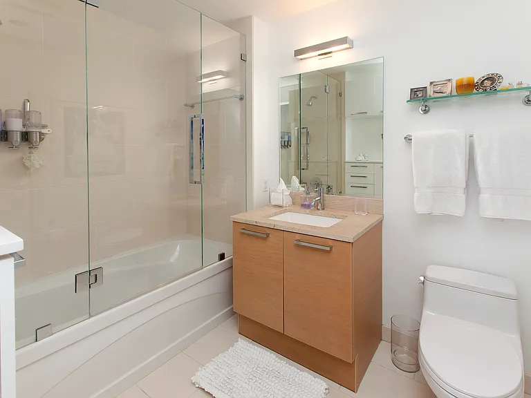 1 Hawthorne St #14G — Photo 15