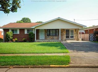 2016 Washington Ave, Saint Albans, WV 25177