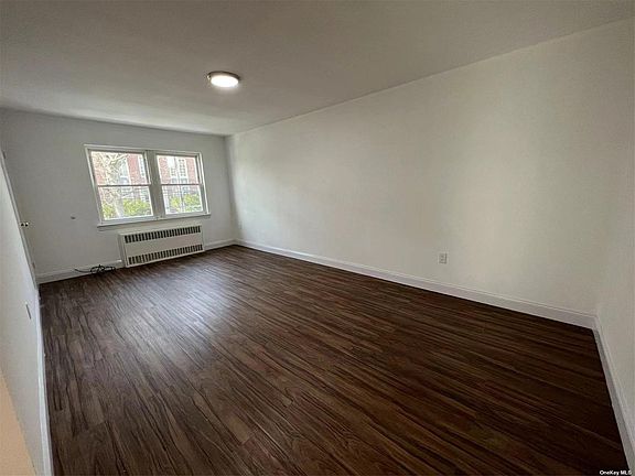 3rd image of 67-11 Fresh Meadow Ln #2