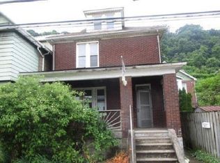 323 Freeport Rd, Creighton, PA 15030