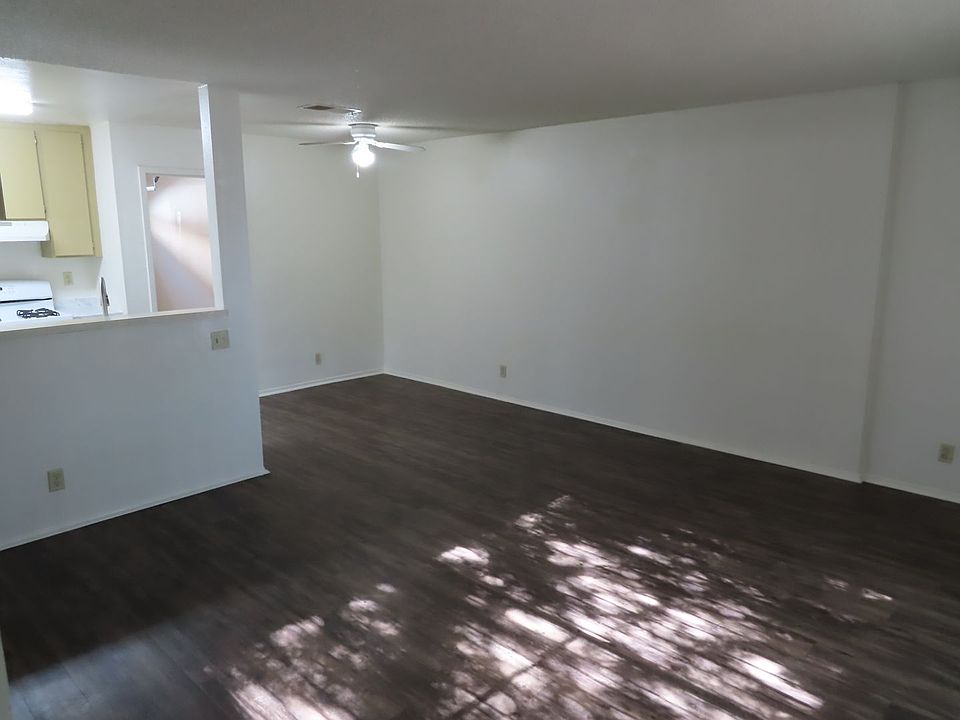 1st image of 1185 Persimmon Ave APT 12