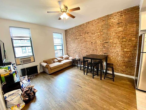 2nd image of 311 W 94th St APT 6D