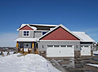 241 Walnut Hill Way, River Falls, WI 54022