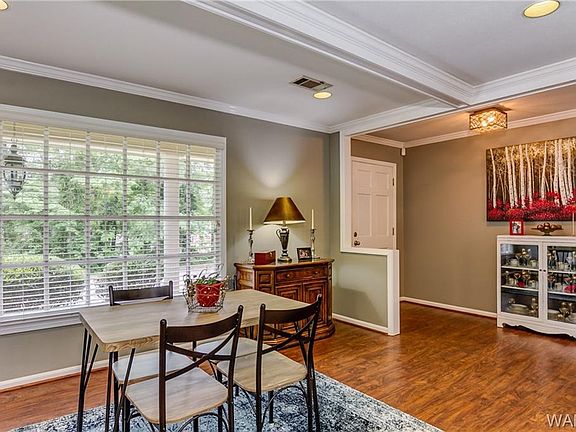 4th image of 4313 Kendlewood Ln