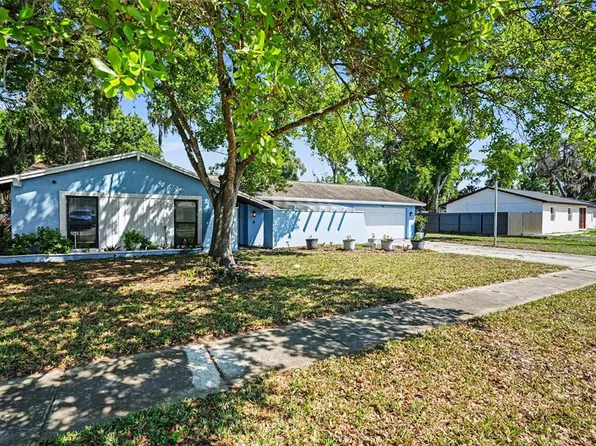 3315 Las Brisas Dr, Riverview, FL 33578