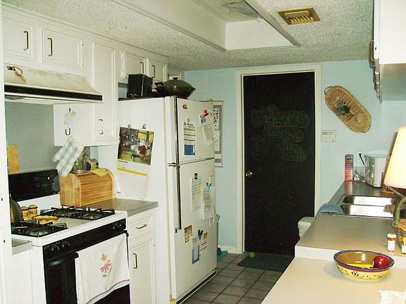 3rd image of 959 Richvale Ln