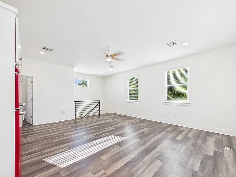 6508 Santos St #B — Photo 7