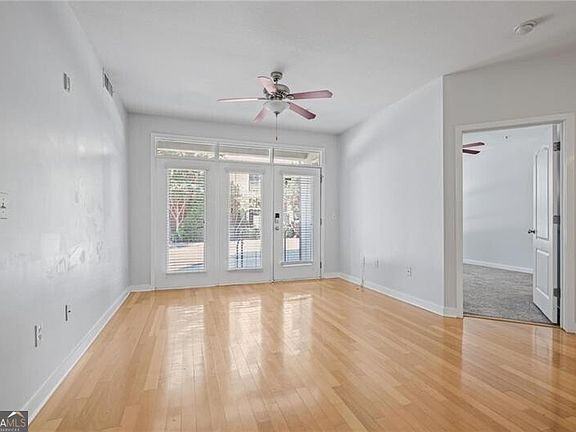 5th image of 390 17th St NW Unit 2001