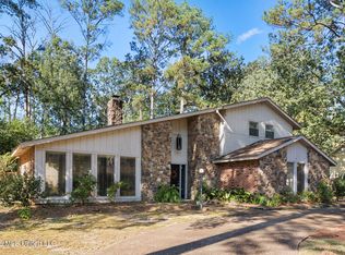 103 Redbud Trl, Brandon, MS 39047