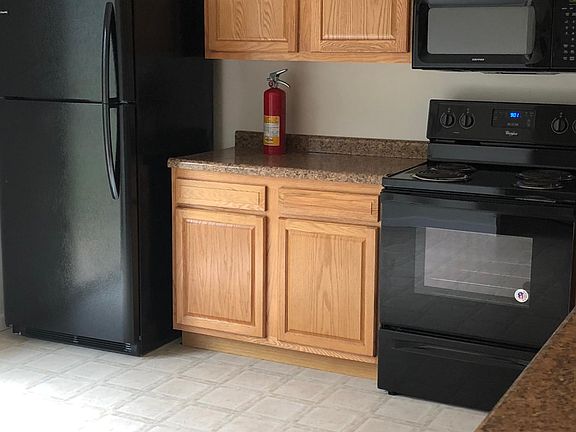 3rd image of 2402 Conley Dr