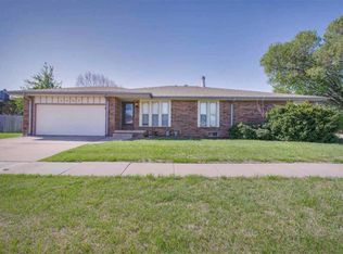 8207 E Chalet Dr #2026-S, Wichita, KS 67207