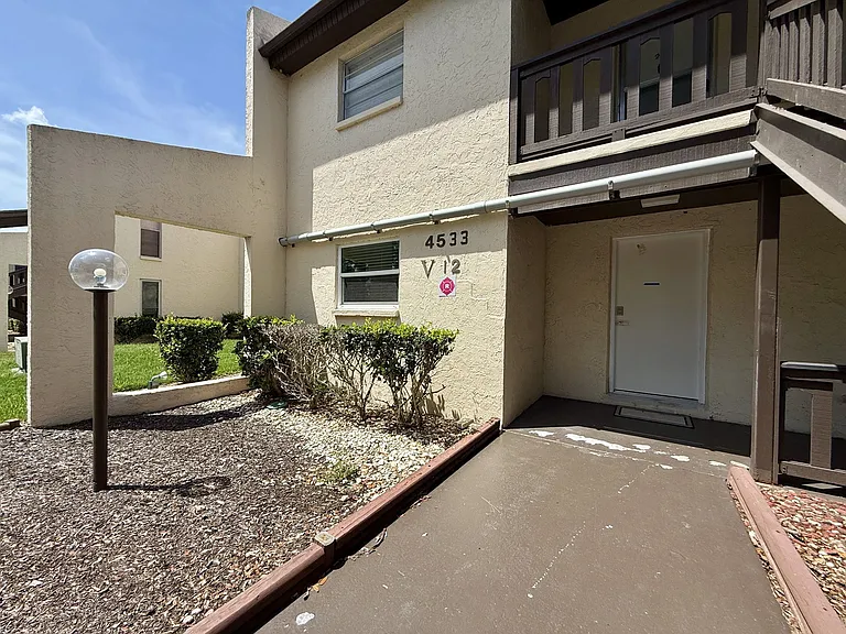 4533 Marine Pkwy #101 — Photo 4