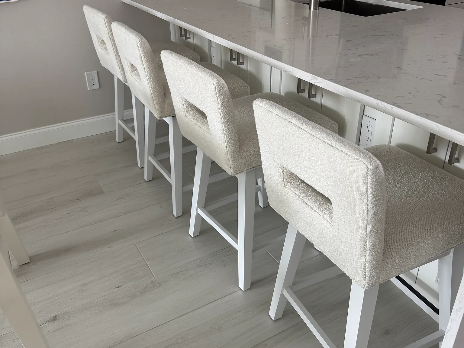 1 bed, 780 sqft, $3,500 — Photo 3