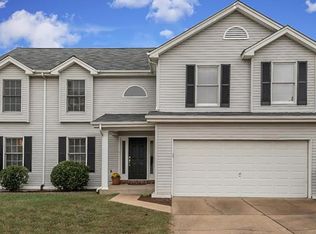 809 Ivy Trce, Ballwin, MO 63021