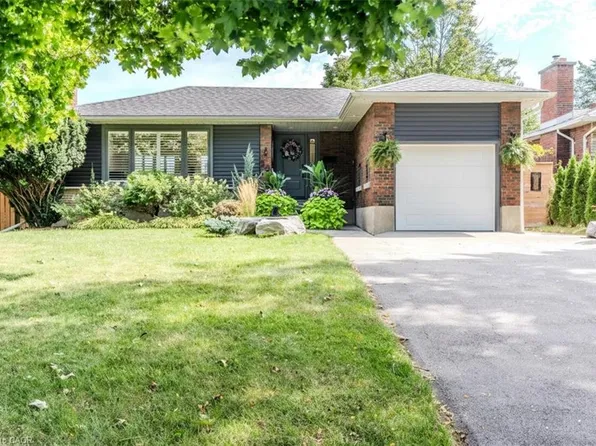 23 W Hampton Rd, Saint Catharines, ON L2T 3Z3