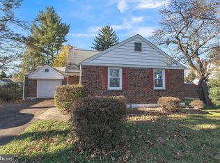 9532 Northeast Ave, Philadelphia, PA 19115