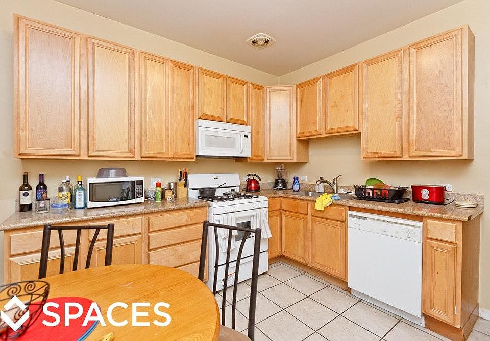 1st image of 2641 N Milwaukee Ave #Two